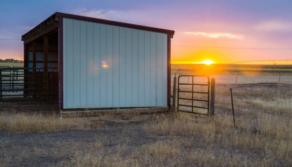Pole Building Siding Service in Novato